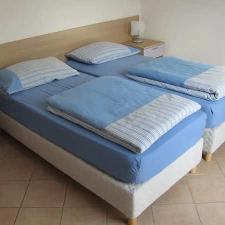 La Pezina Apartment *